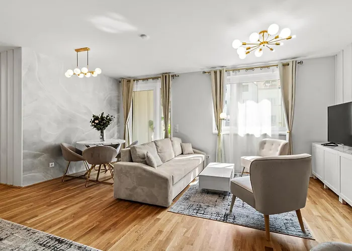 Spacious 3-br - Balcony - Onsite Parking 19,90 Per Day Appartement *